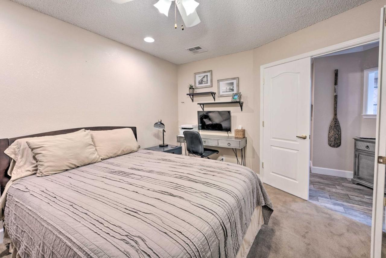 Lake Havasu Condo With Pool Access 1 Block To Beach Lake Havasu City Eksteriør bilde