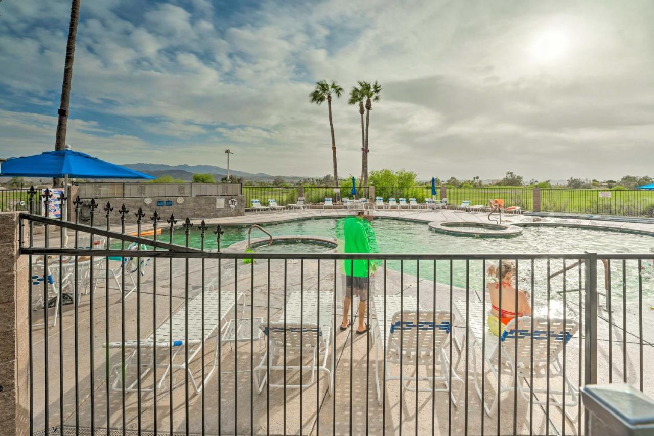 Lake Havasu Condo With Pool Access 1 Block To Beach Lake Havasu City Eksteriør bilde